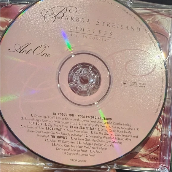 Barbra Streisand Timeless Live in Concert CDs (2 Disc) + Bonus CD - Picture 3 of 5